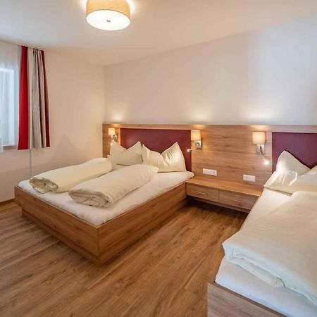 Haus Schluder - Familie Stanitzer Hotel Вайсензее Екстериор снимка