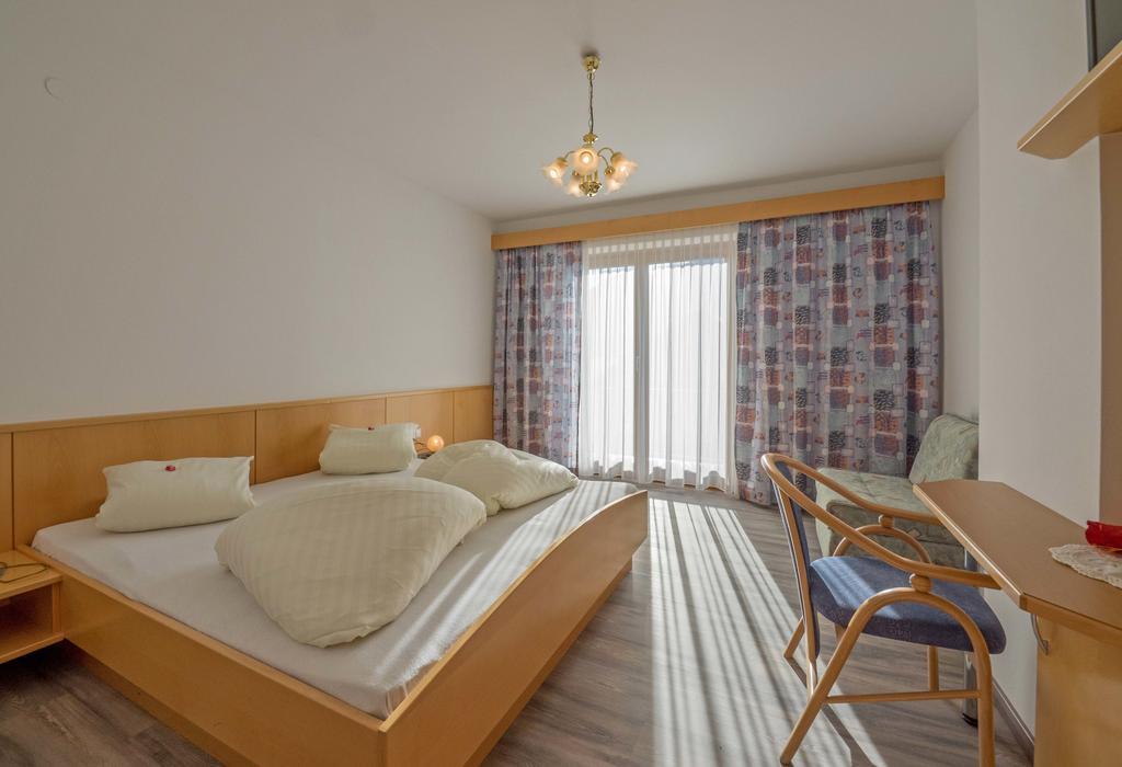 Haus Schluder - Familie Stanitzer Hotel Вайсензее Екстериор снимка