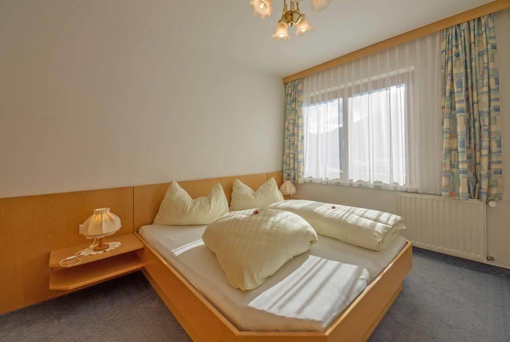 Haus Schluder - Familie Stanitzer Hotel Вайсензее Екстериор снимка