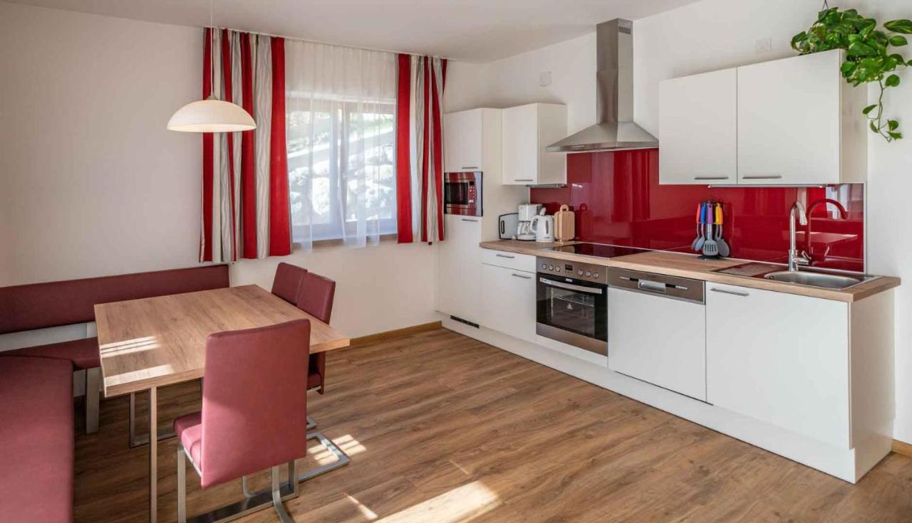 Haus Schluder - Familie Stanitzer Hotel Вайсензее Екстериор снимка