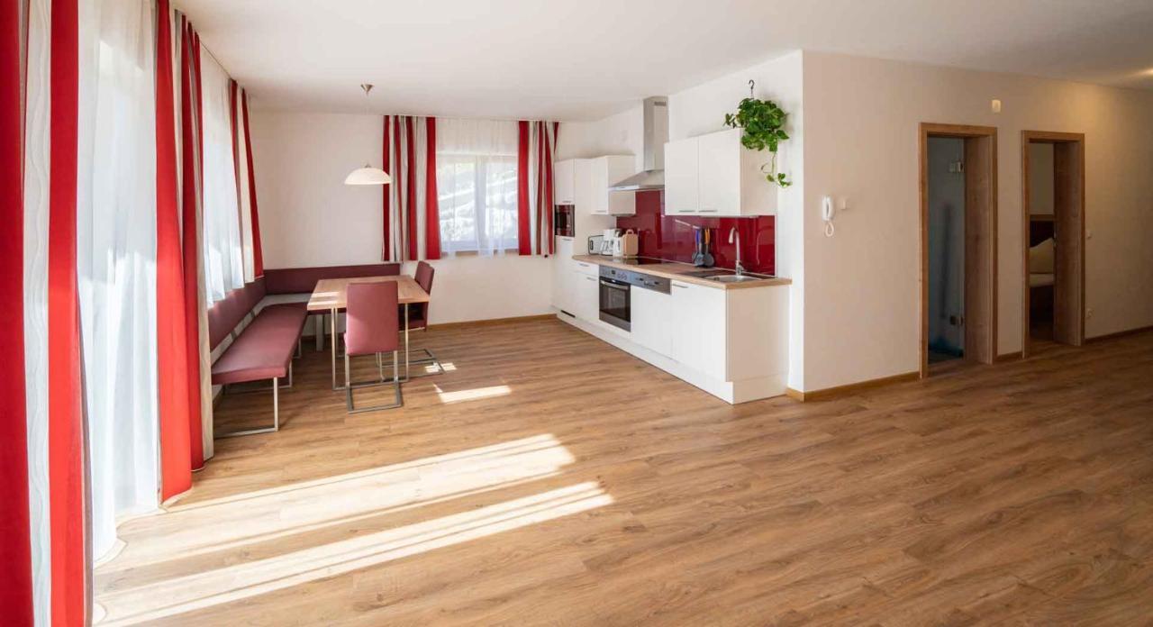 Haus Schluder - Familie Stanitzer Hotel Вайсензее Екстериор снимка